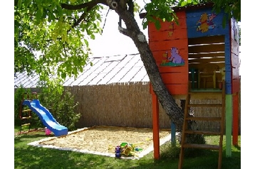 Słowacja Privát Wielki Meder / Veľký Meder, Zewnątrz